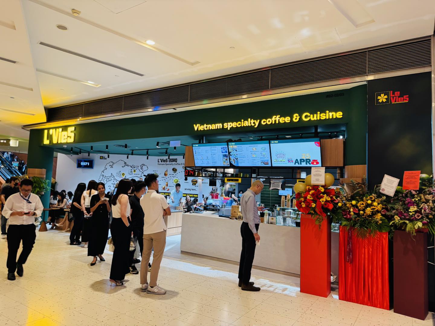 L'vie5 Cafe at One Raffles Quay